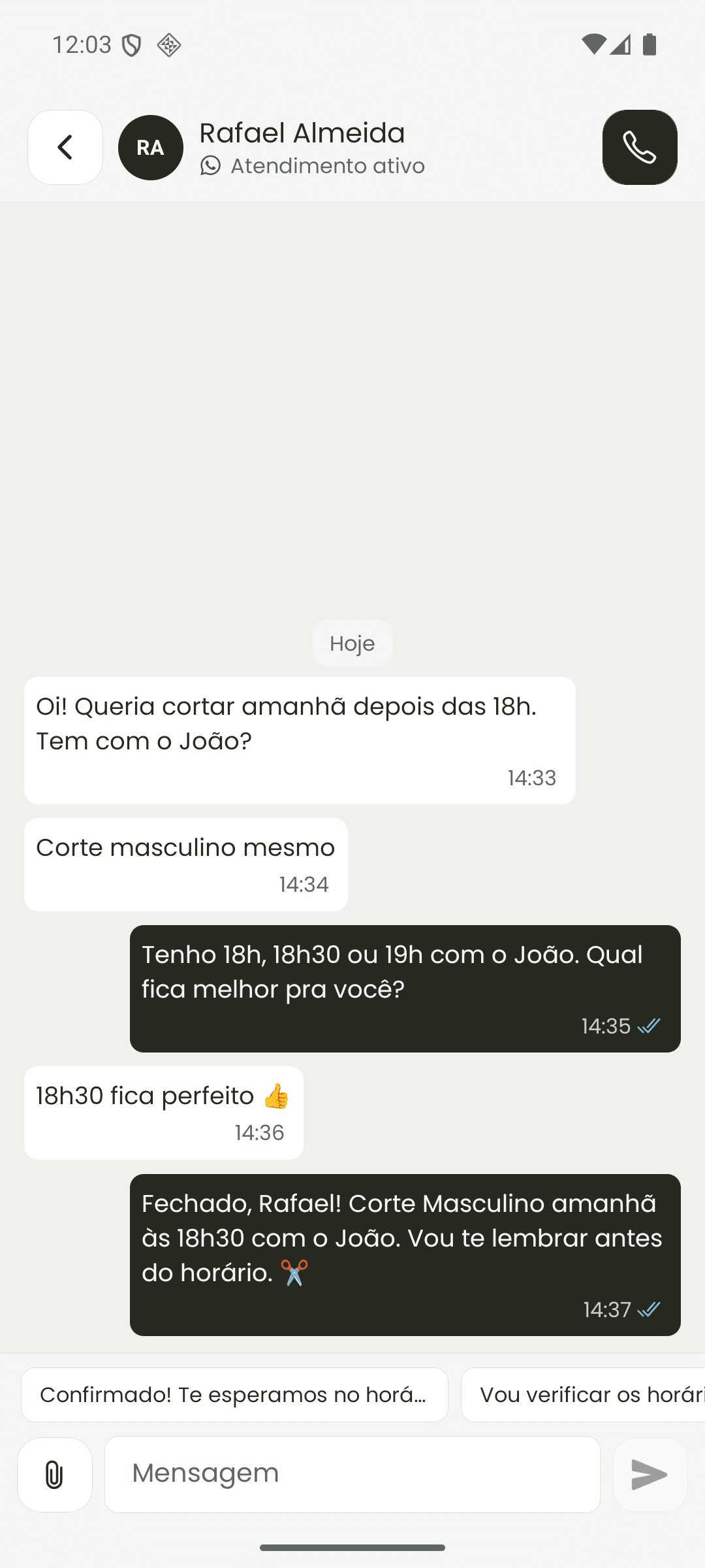 Conversa no aplicativo Flowo com atendimento ativo e agendamento confirmado