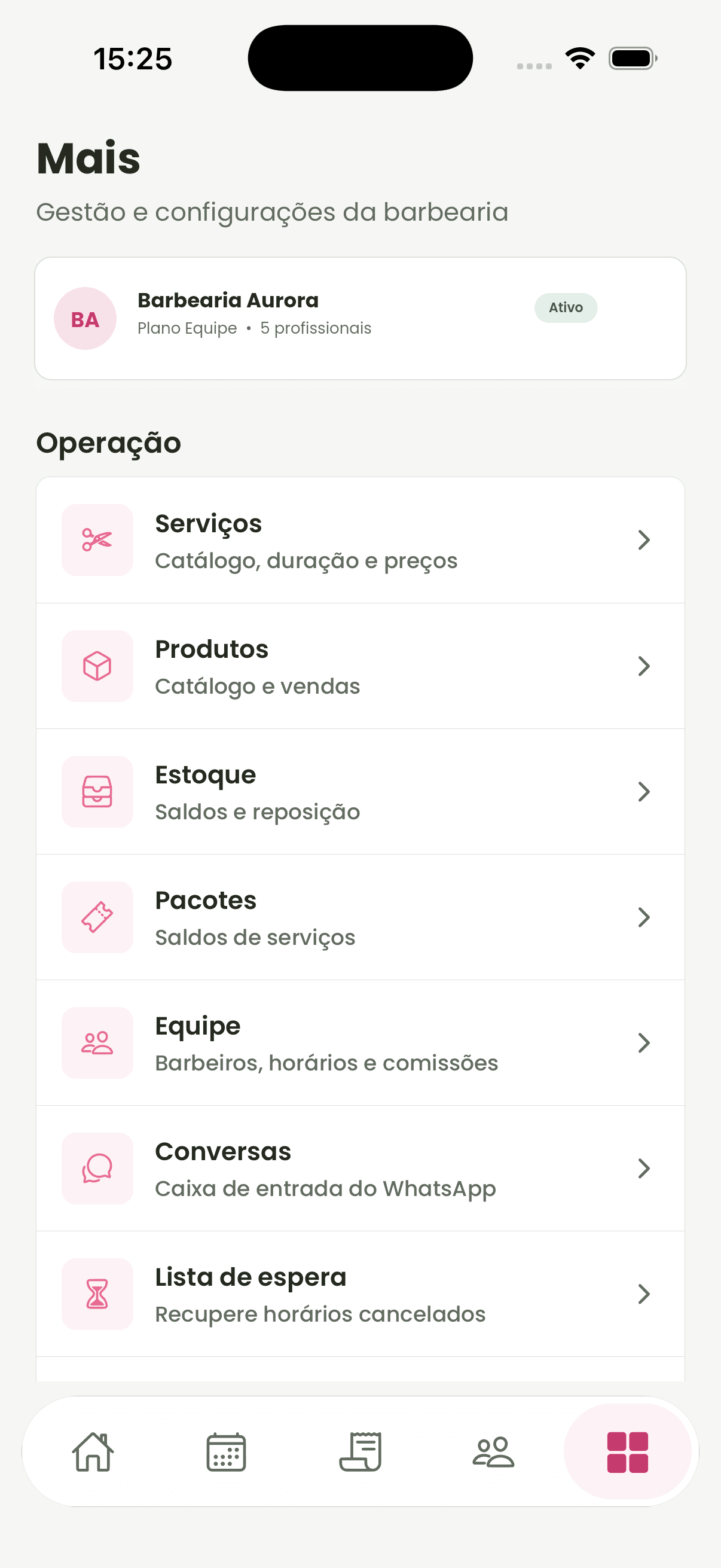 Tela de gestão da Flowo com acessos para equipe, conversas e configurações da barbearia